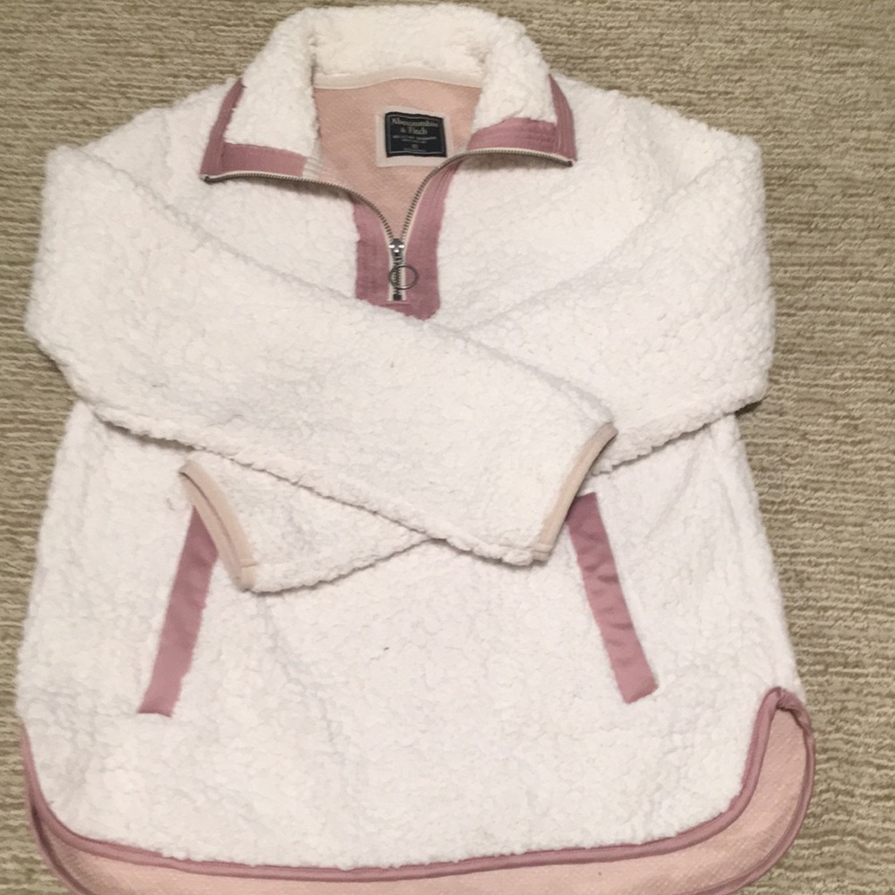 Abercrombie Sherpa sweatshirt XS